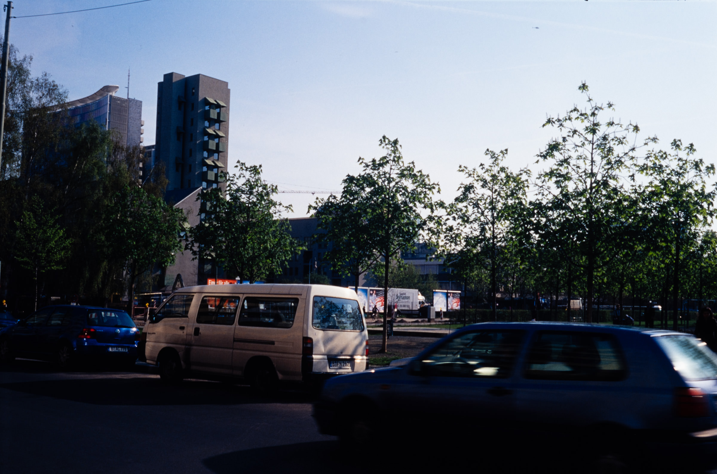 AHP F2001 07 005 sc240901 img17 NLP